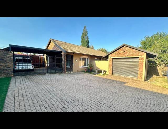 3 BEDROOM HOUSE FOR SALE IN ELANDSPARK